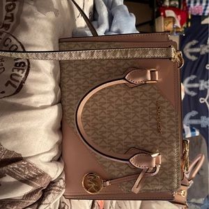 Michael kors bag